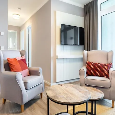 Appartement Geraeumige Mit Ueberdachter Terrasse *