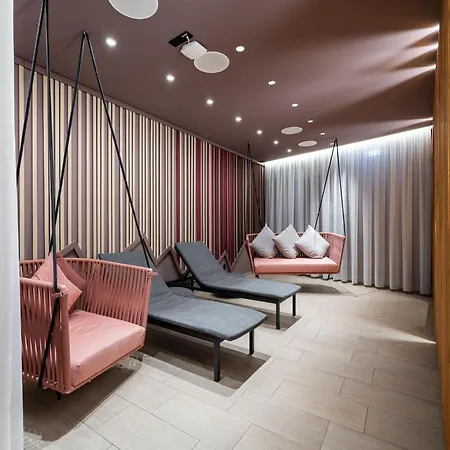 Апартаменты Geraeumige Mit Ueberdachter Terrasse *