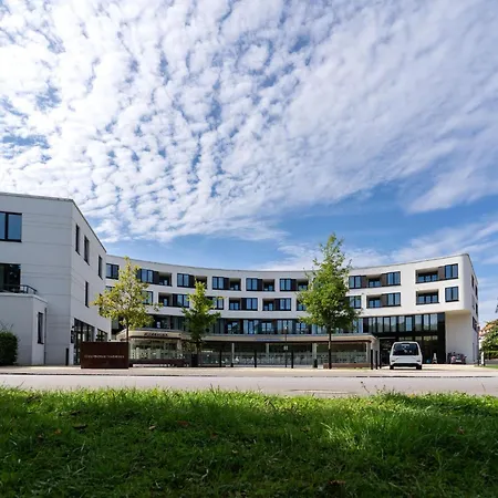 Апартаменты Geraeumige Mit Ueberdachter Terrasse Любек
